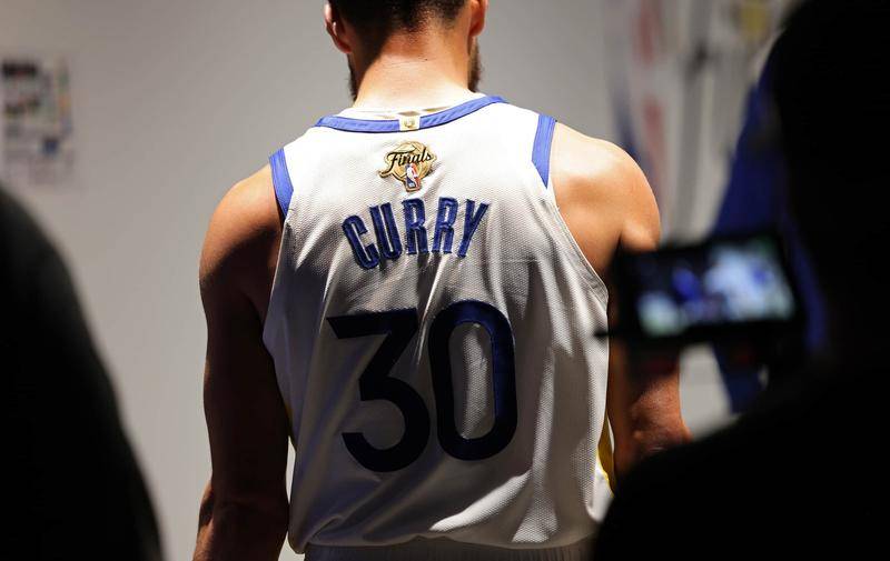 公司于2021年3月22日在上海证券交易所主板上市